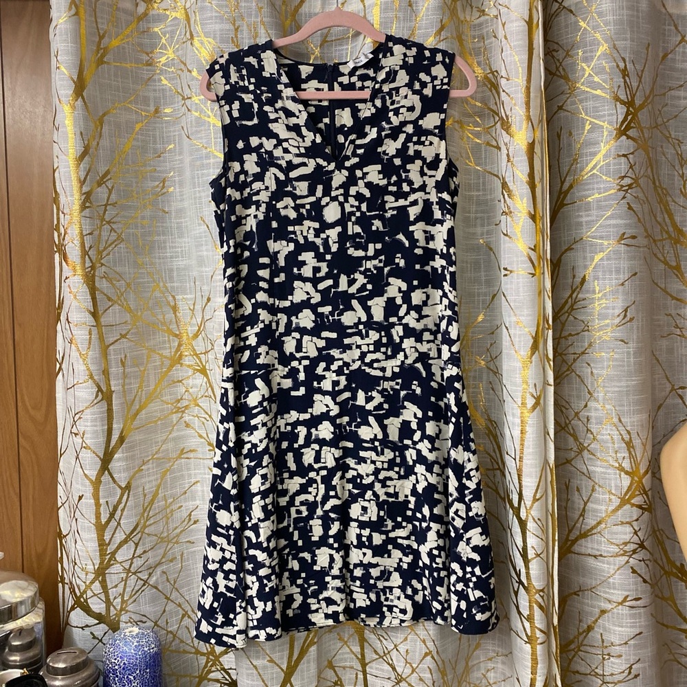 Pretty dress. Vince, size 2. silk,This hits above the knee. Too small for me,new